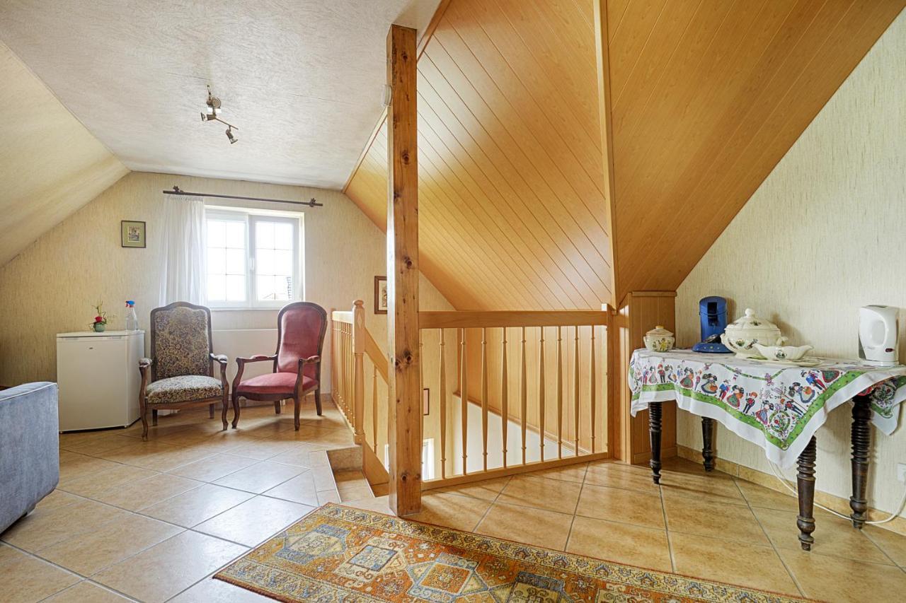 Aux Pieds Des Vignes Bed & Breakfast Ингерсайм Екстериор снимка